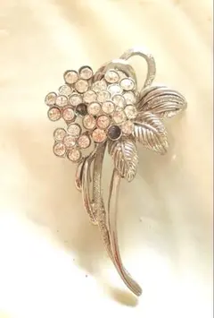 昭和レトロ⭐︎アンティークブローチ【難あり】