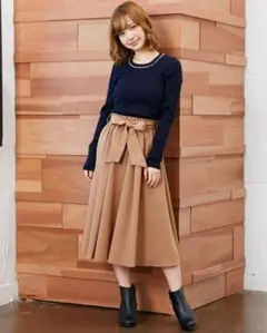 新品♪イング【INGNI】装飾クルーネックプルオーバー