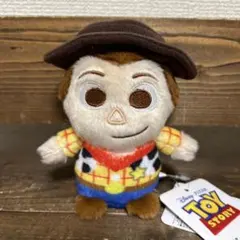 トイストーリー　ウッディー　ボールチェーン付きマスコット