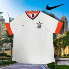 Item thumbnail for item 841e447b-c21f-471e-9ee2-5b9ccf61e56a