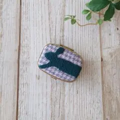 Item thumbnail for item 1af15b4a-5886-437e-bfad-74f1407192a9