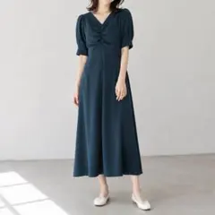 【美品】Vネック ギャザー 半袖 ロングワンピース ブルーグリーン アストリアのサムネイル