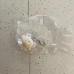 サンリオ　ふわふわスノーめじるしアクセサリー　ポムポムプリン