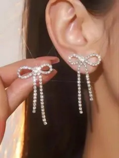 ピアス リボンのサムネイル