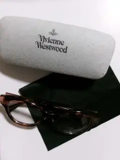 Vivienne Westwoodサングラス ケース付き Vivienne Westwood レディース サングラス ケース付き - メルカリ