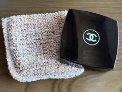 CHANEL レ　キャトル　オンブル　ツイード　01 ツイード　キュイヴレイ