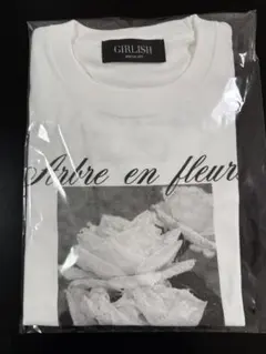 【新品未使用】girlish ＊ 限定Tシャツ ノベルティ3点セット 新品未使用】girlish ＊ 限定Tシャツ ノベルティ3点セットの通販 by