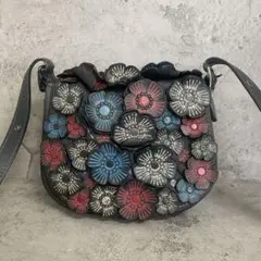 希少モデル✨ Y2K COACH スタッズ付きショルダーバッグ - メルカリ