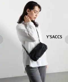 【未使用】Y'SACCS PolkaDots タックラウンドポシェット　ブラック