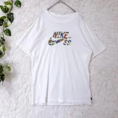 E706 ナイキエスビー 花柄 ボタニカル ビッグロゴ 半袖 TシャツMホワイトのサムネイル