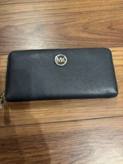 MICHAEL KORS ブラック長財布