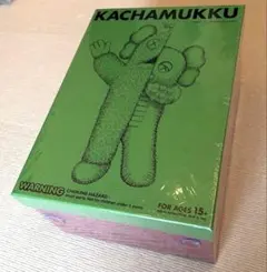 【新品未開封】KAWS カウズKachamukku カチャムック フィギュア