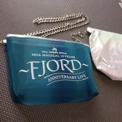 Mrs. GREEN APPLE FJORD ショルダーポーチ