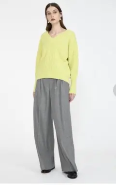 エストネーション　ウールカシミヤVネックニット