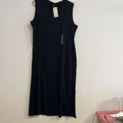 新品未使用品×UNIQLO ×ブラック ノースリーブワンピース× Lサイズ