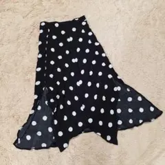 ベルシュカ/Bershka ドット アシンメトリー スカート【XS】のサムネイル