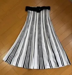 ミラオーウェン　スカート