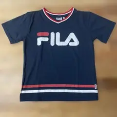 FILA ネイビー Vネック Tシャツ150