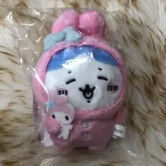 ちいかわサンリオコラボ　マスコット　ハチワレ