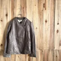 Item thumbnail for item 60232d0b-90a6-4d2f-a897-3b2bf2d0fd47