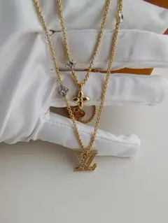 美品 ゴールドネックレス