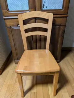 木製ダイニングチェア シンプルデザイン
