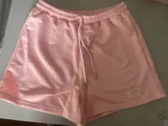 ピンク ショートパンツ