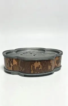 水指●筒水指 【春峰造】鉄釉 漆器蓋 塗蓋 茶釉 お茶道具 時代物 骨董品■ 水指○筒水指 【春峰造】鉄釉 漆器蓋 塗蓋 茶釉 お茶道具 時代物 骨董