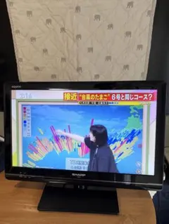 SHARP AQUOS 液晶テレビ 本体　22インチのサムネイル