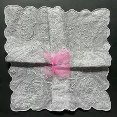 スワトウ　手刺繍　ハンカチ