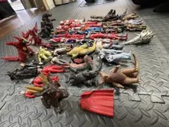 d*7様 ウルトラマンシリーズ 怪獣フィギュア 約50体