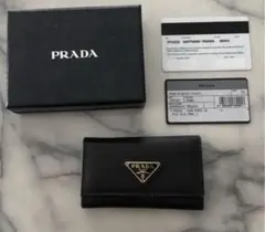 【値引き】PRADA ブラック　サフィアーノ　6連キーケース　三角プレート