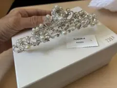 ANNAN WEDDING TLM239-A ティアラ　箱付き
