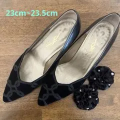 YSL ブラック ベルベット ハイヒール