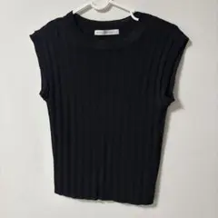 every very nice claup ノースリーブリブニットトップスのサムネイル