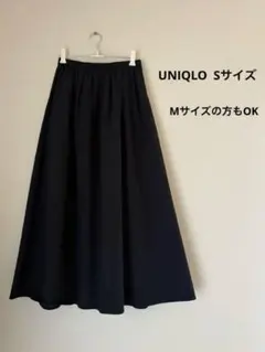 UNIQLOロングスカート フレアスカート黒