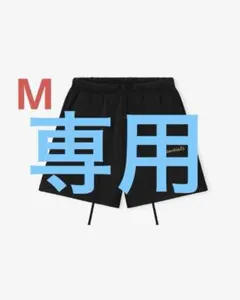 新品・未使用ESSENTIALS ブラック Tシャツ ショートパンツ セット