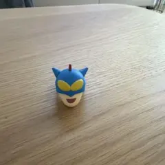 クレヨンしんちゃん　アクション仮面　ガチャガチャ　指輪