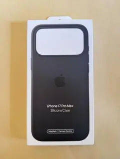 Apple iPhone 17 Pro Max シリコンケース　ブラック