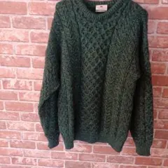 Carraig Donn ダークグリーン ケーブル編みセーター　アイルランド