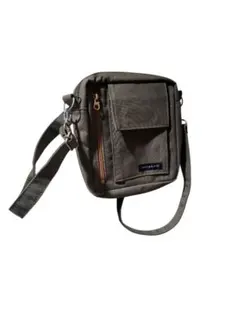 Item thumbnail for item 335a69e4-2bf8-41bd-bcb9-ec747ddf6ec4