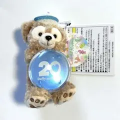 ✨激レアな新品未使用✨ディズニー✨ダッフィのピンバッチと写真ケース ダッフィー】全員揃えてよかった！「豪華ピンバッジ」は永久保存