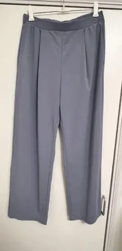 ユニクロ ワイドパンツ くすみブルー 美品 M