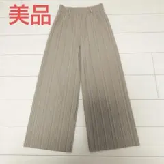 Item thumbnail for item 8569a8d1-39a1-4e71-b575-540bccf3c743