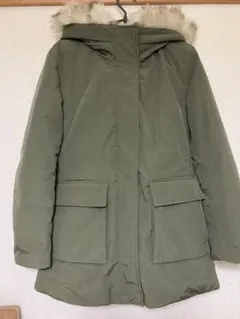 UNIQLO 美品Lサイズカーキグリーン ファー付きダウンジャケット