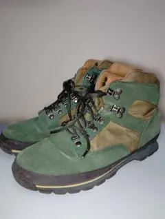 Item thumbnail for item aae6b24b-cb08-4073-88e8-48d197587f63