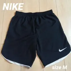 NIKE　ナイキ　短パン　サイズ М　(約130cm〜くらい)