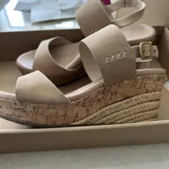 UGG W ADRIANA サンダル 6 (USA)のサムネイル