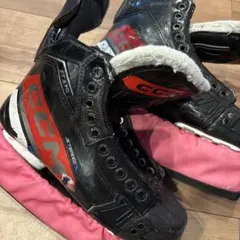 CCM JetSpeed FT670 アイスホッケー靴