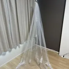 ウェディングベール 花柄刺繍 透明 コーム付き